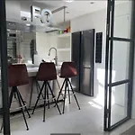 Modern Luxury Pool House Rzym