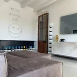 Modern Luxury Pool House Dom wakacyjny