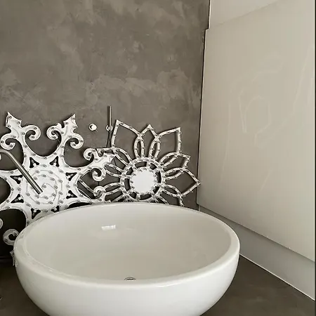 Modern Luxury Pool House 로마