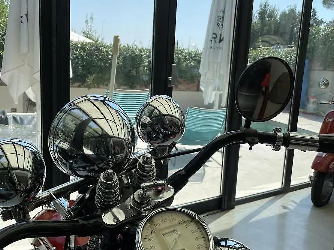 Modern Luxury Pool House Hébergement de vacances *