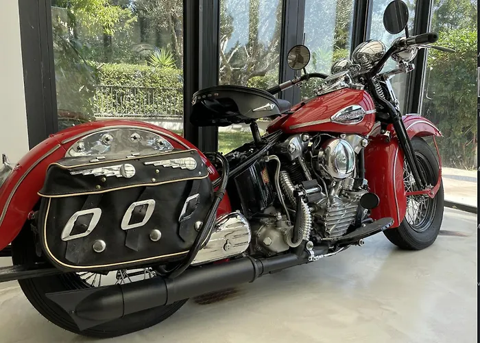 Modern Luxury Pool House Hébergement de vacances *