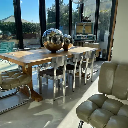 Feriehus Modern Luxury Pool House Rom