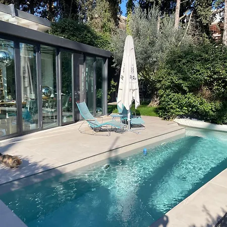 Modern Luxury Pool House Feriehus Rom